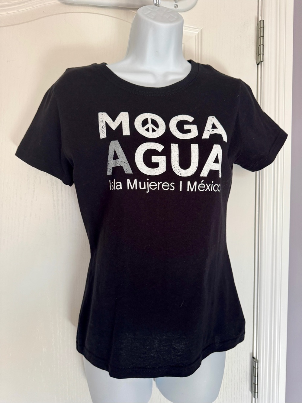 MOGA AGUA Isla Mujeres Mexico T-Shirt – Black – Size Medium NEW